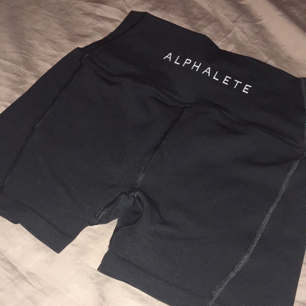 Alphalete R6 Revival Shorts, black - Medium